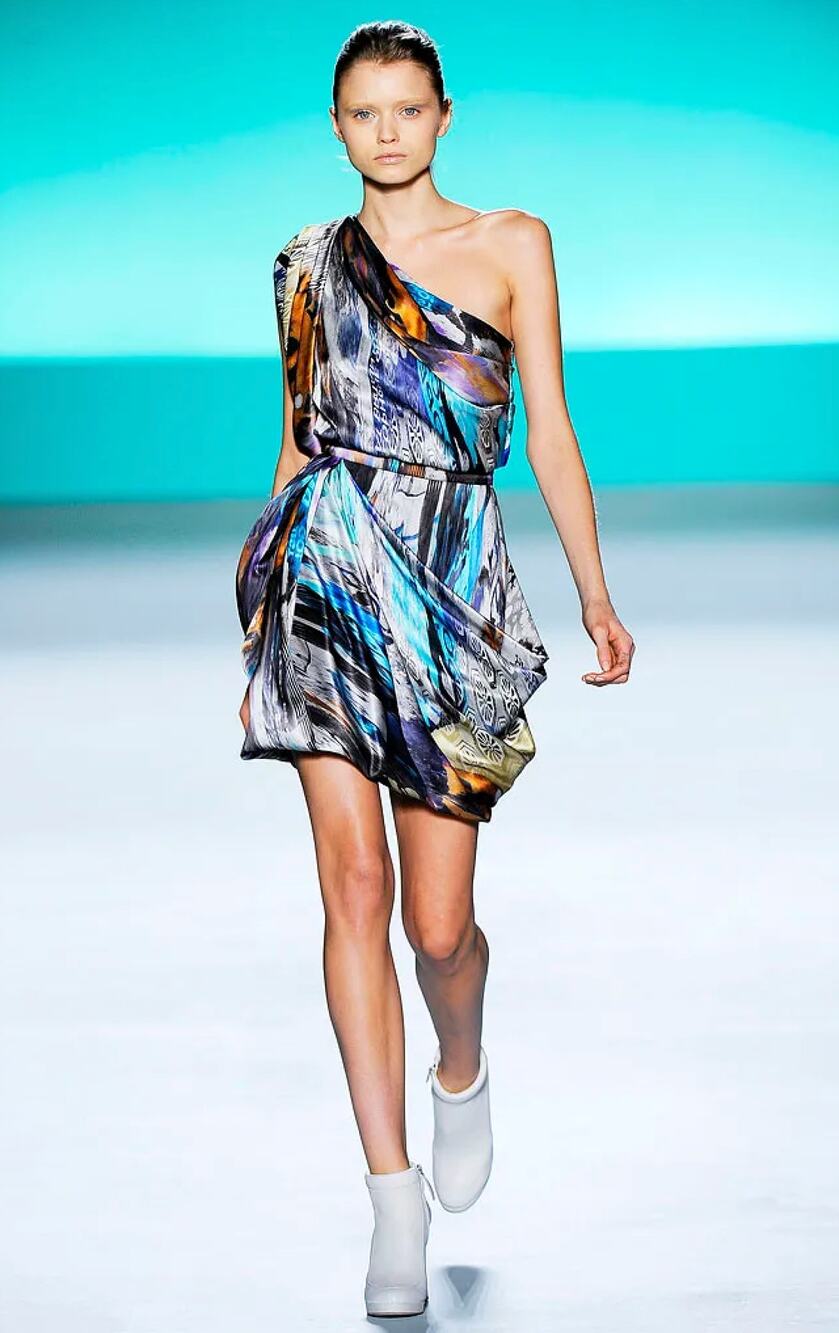 matthew williamson one shoulder draped silk dress runway 2010 ready-to-wear